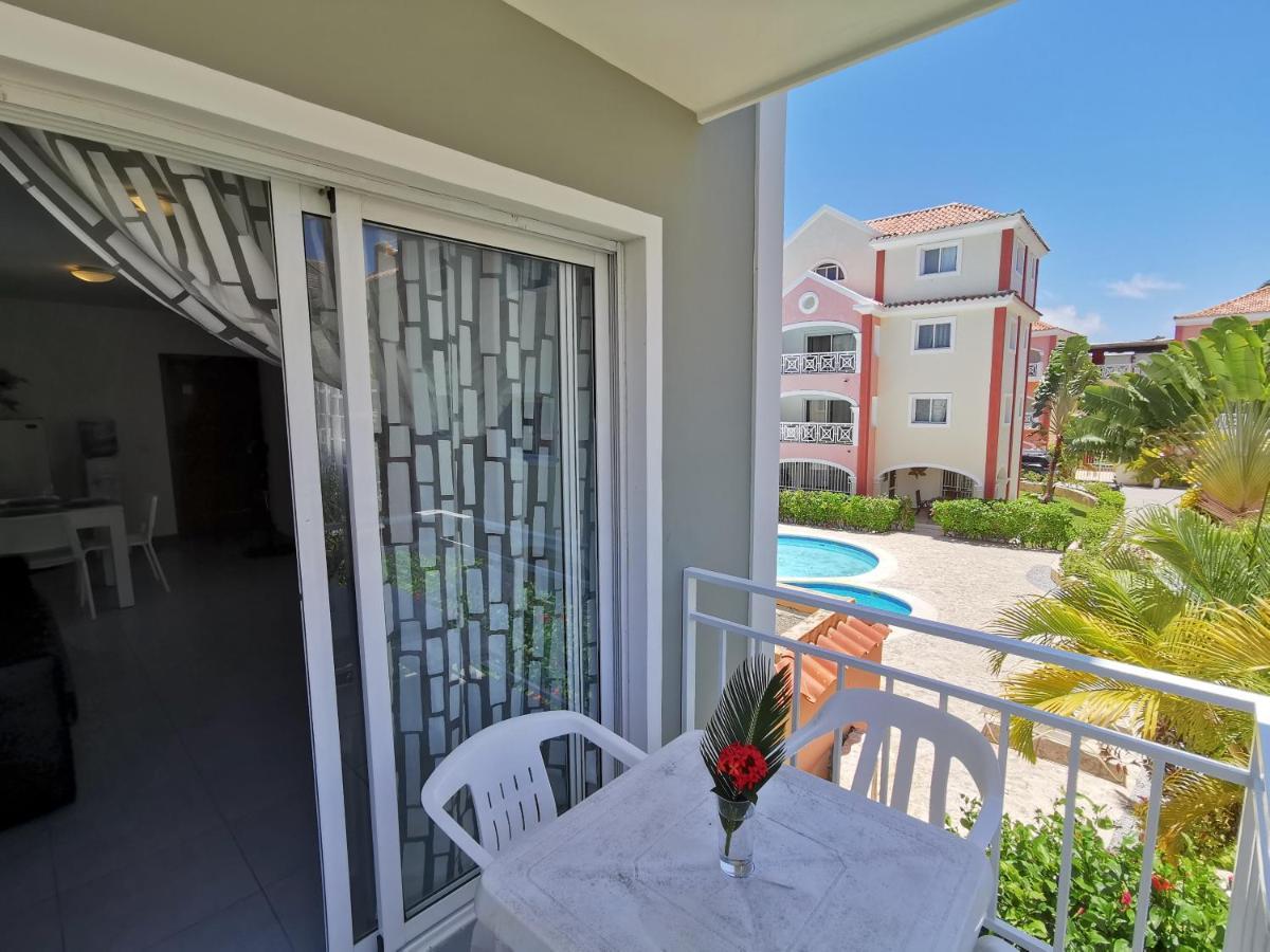 Tropicana Suites Deluxe Beach Club And Pool - Playa Los Corales Punta Cana Ngoại thất bức ảnh